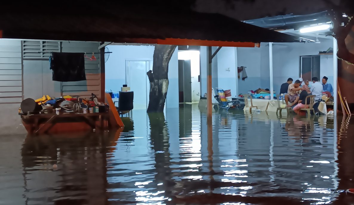 锡米山城市花园雨后酿路沟崩裂60公尺 市会将设封锁线