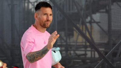 阿根廷公布友赛新阵容  梅西领军 迪巴拉落选