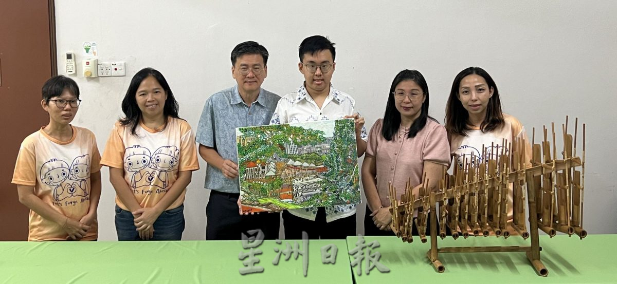 (古城第四版主文)自闭儿携手同行千人义走设有特殊孩子才艺表演